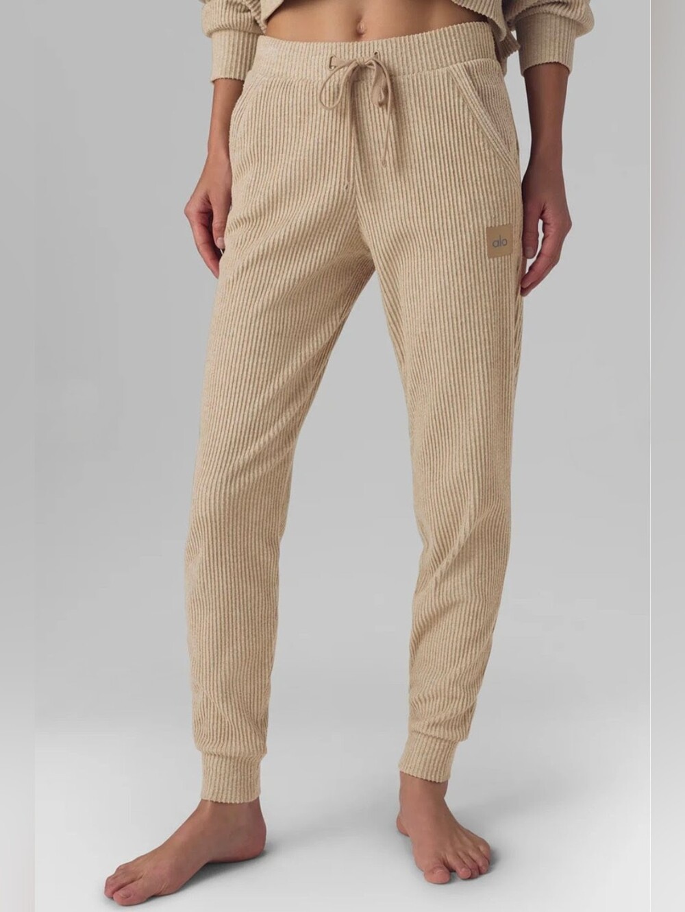 Alo Muse Sweatpant in Gravel Heather - Size S